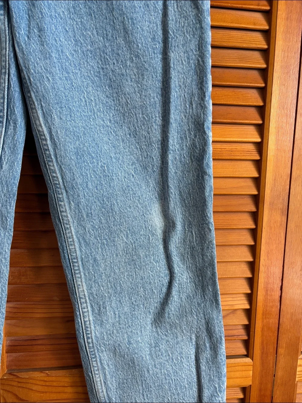 Abercrombie & Fitch The 90’s Straight-Leg Ultra High Rise Light Blue Denim Jeans